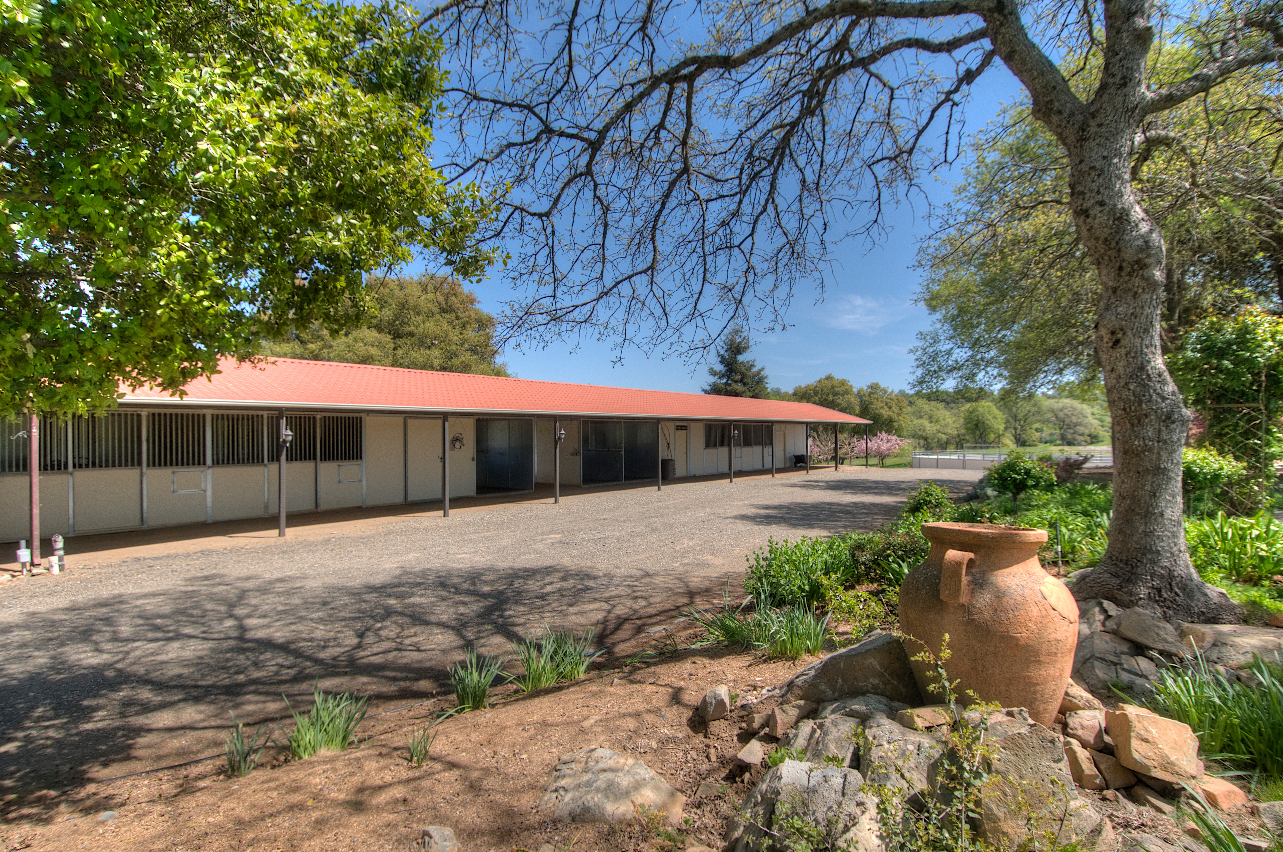 California Outdoor Properties - 5jignp7
