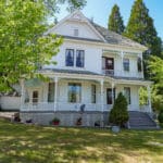Photo 1 for Victorian House in Etna